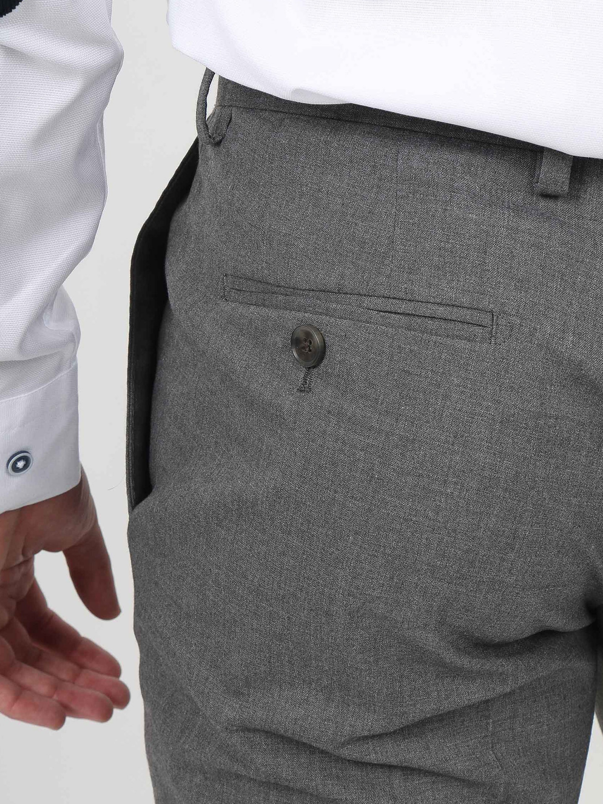 Pantalones clásicos regular fit