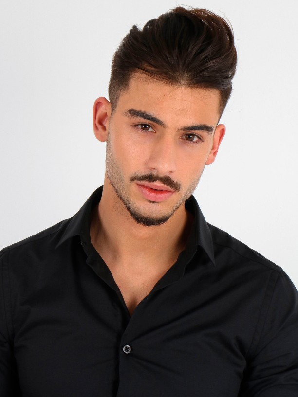 Slim fit plain classic shirt Slim fit plain classic shirt