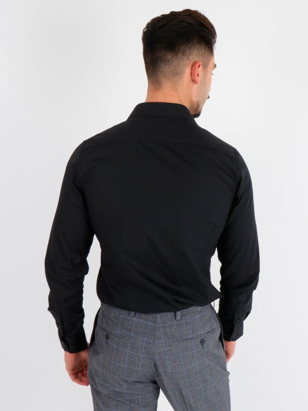Slim fit plain classic shirt Slim fit plain classic shirt