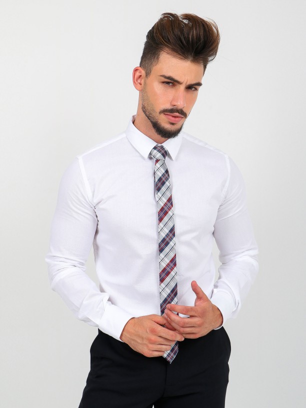 100% cotton slim fit classic shirt 100% cotton slim fit classic shirt
