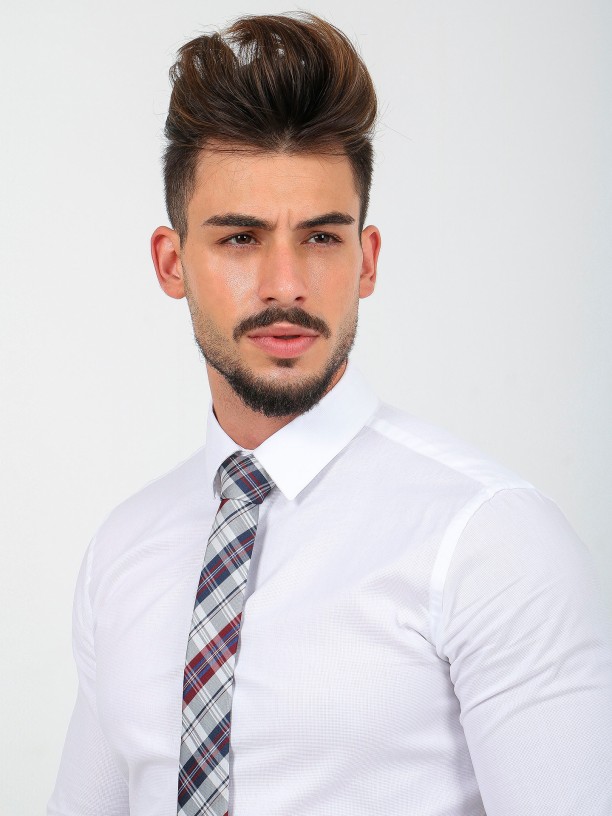 100% cotton slim fit classic shirt 100% cotton slim fit classic shirt