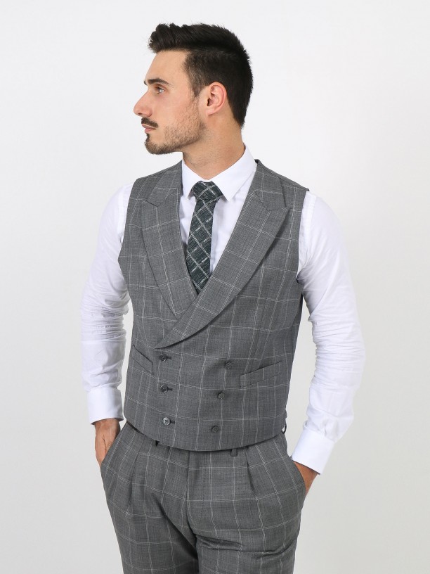 Regular fit 100% wool pattern suit with waistcoat