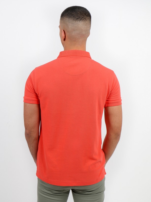 Polo piqué 100% algodão Polo piqué 100% algodão