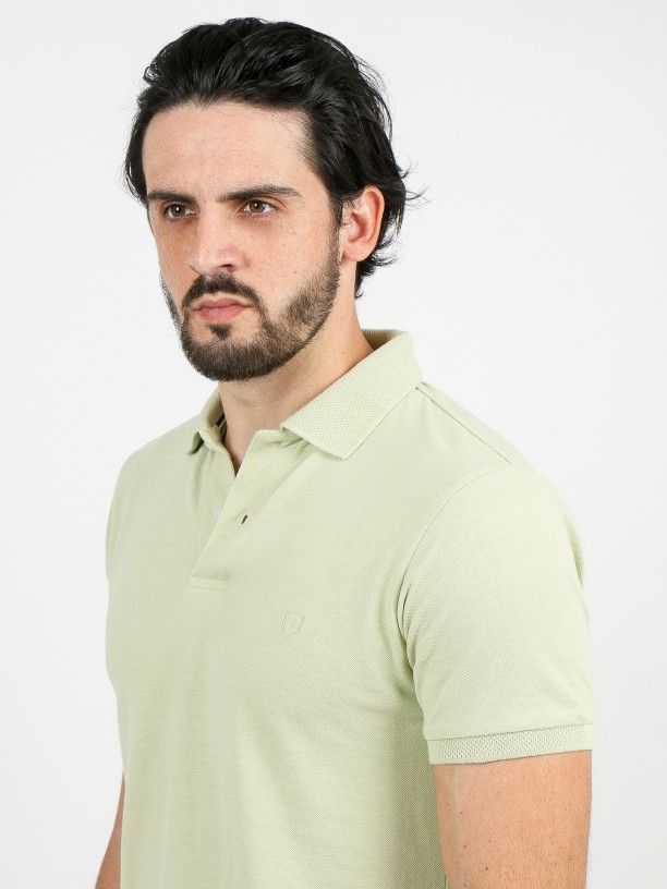 Polo piqué 100% algodão Polo piqué 100% algodão
