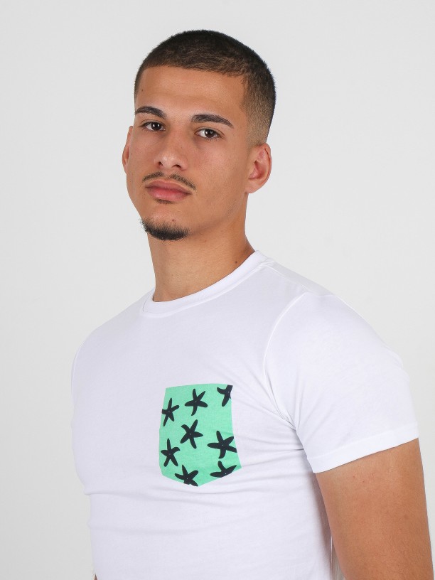 T-shirt 100% algodão com estampado T-shirt 100% algodão com estampado