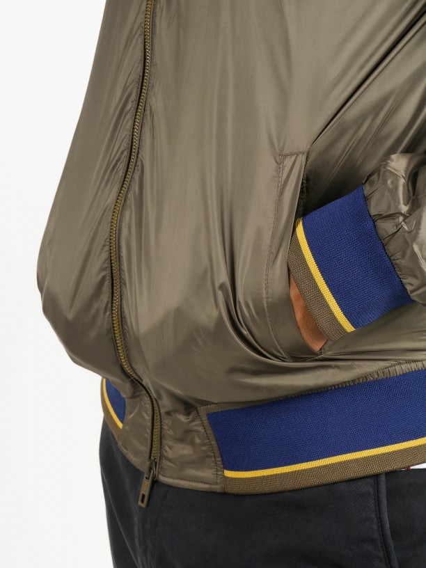 Chaqueta bomber ultraligero Chaqueta bomber ultraligero
