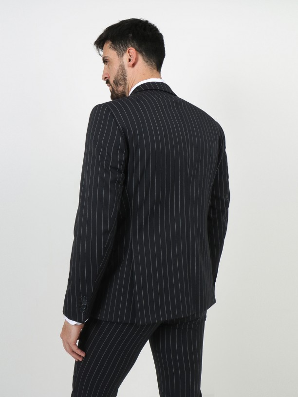 Slim fit 100% wool suit