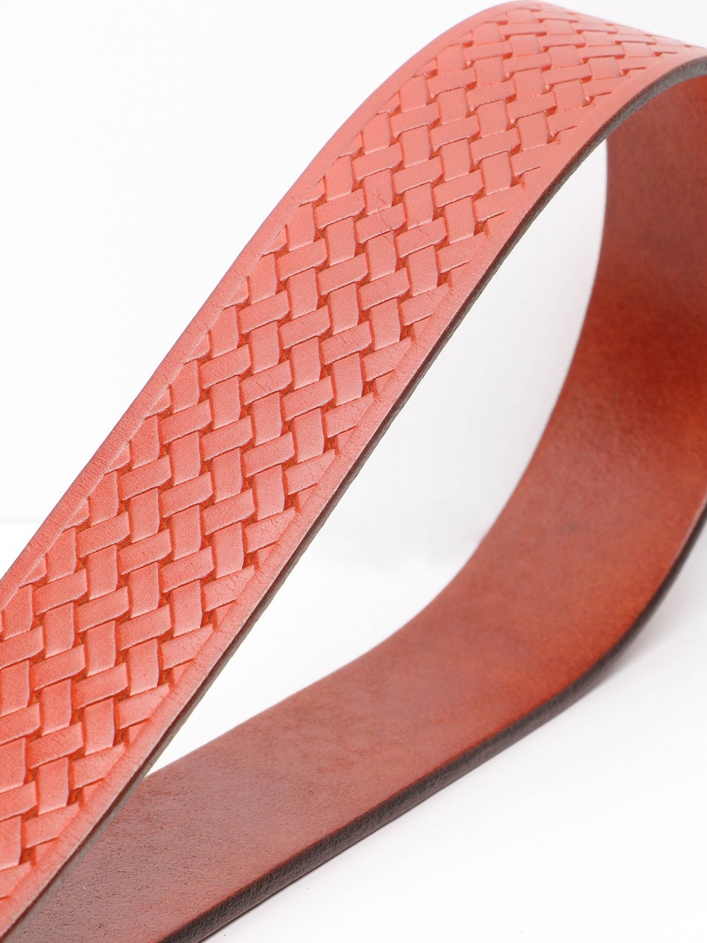 Leather casual belt
