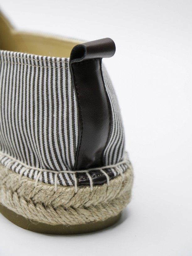 Stripes pattern espadrilles