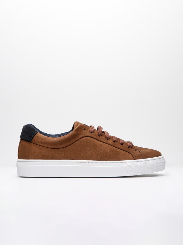 Leather sneakers with heel tab detail Leather sneakers with heel tab detail
