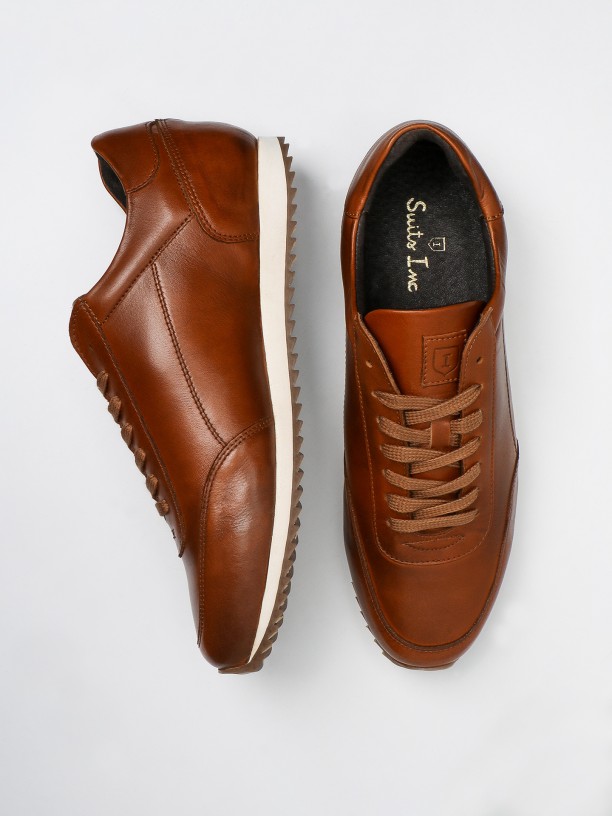 Leather sneakers with sole detail Leather sneakers with sole detail