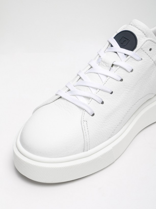 Wide-soled leather sneakers Wide-soled leather sneakers