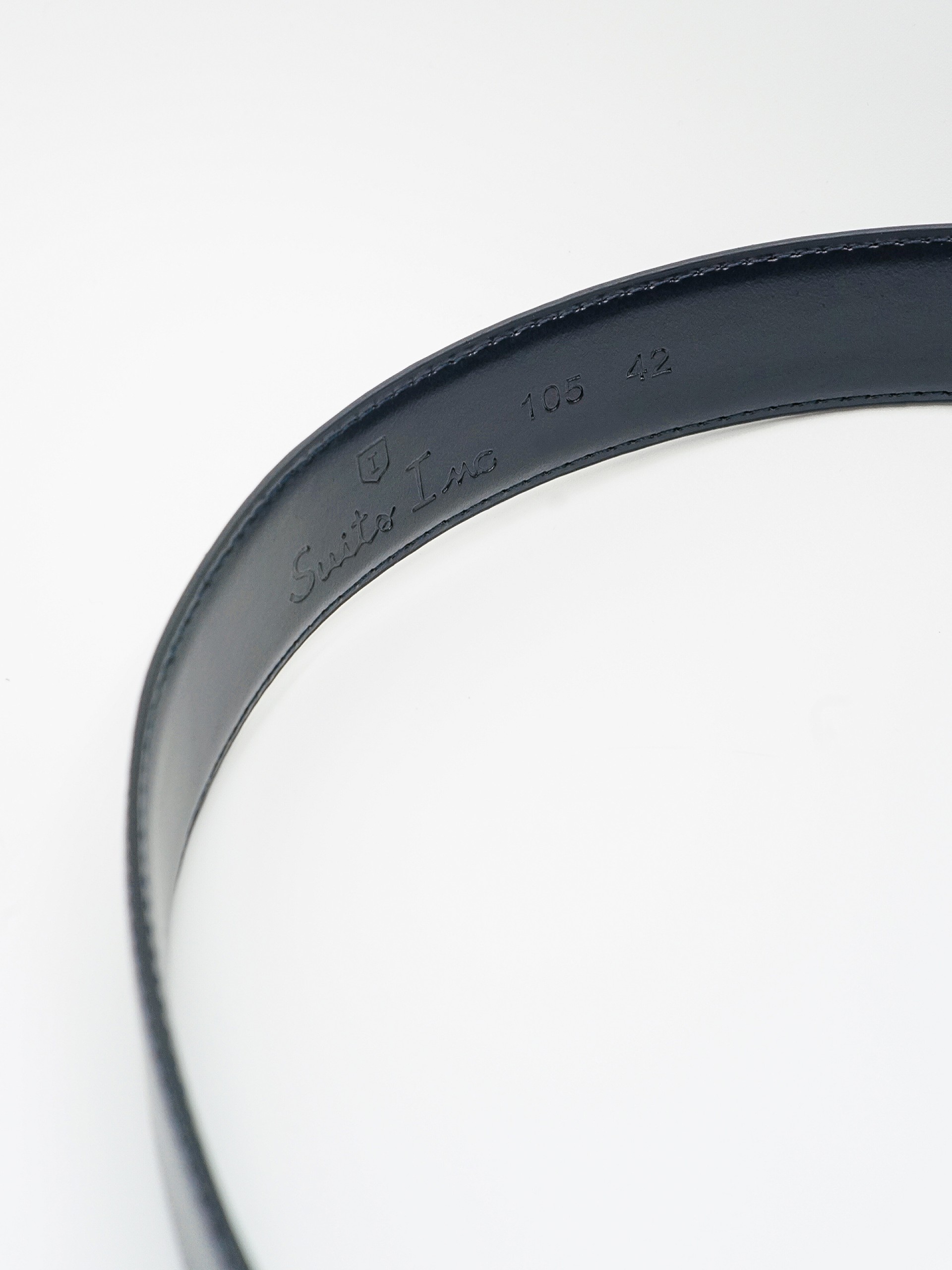 Leather elegant belt