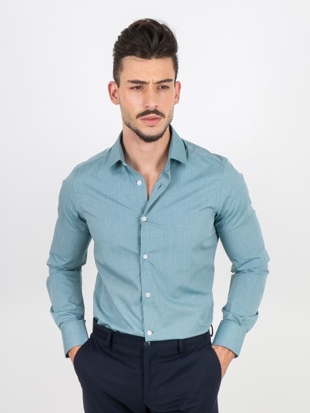 Camisa clásica lisa slim fit Camisa clásica lisa slim fit