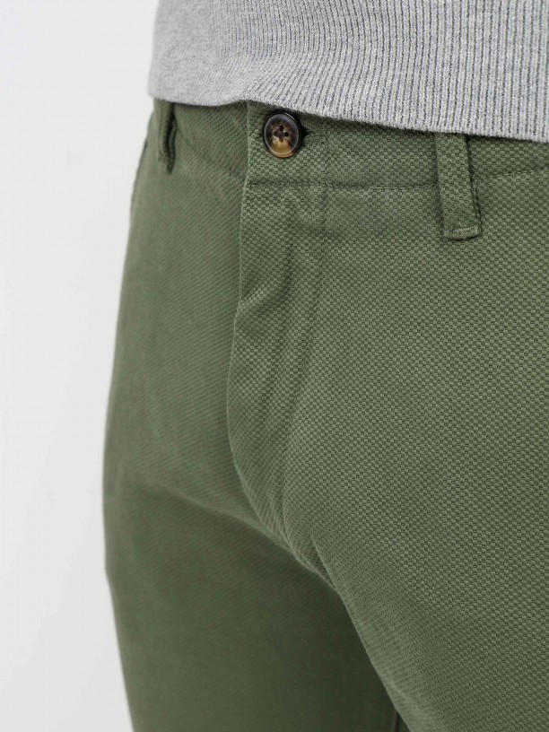 Calças chino algodão estruturado slim fit Calças chino algodão estruturado slim fit