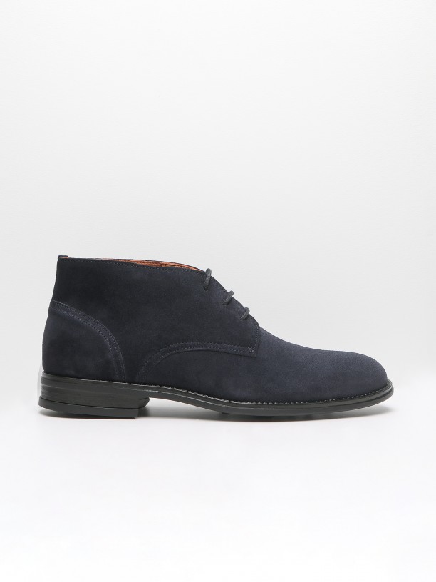 Suede leather safari boots Suede leather safari boots