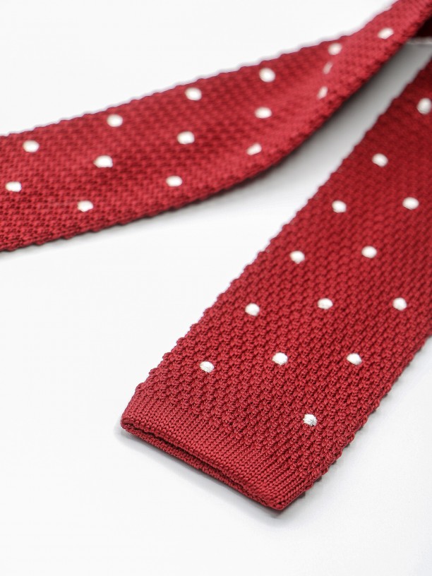 Dots pattern handmade knitted tie