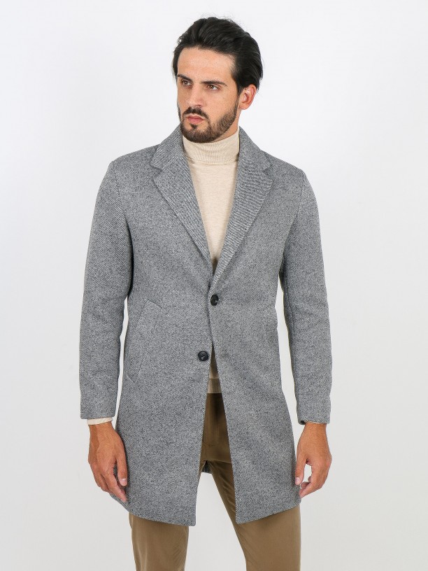 Knitted overcoat with pattern Knitted overcoat with pattern