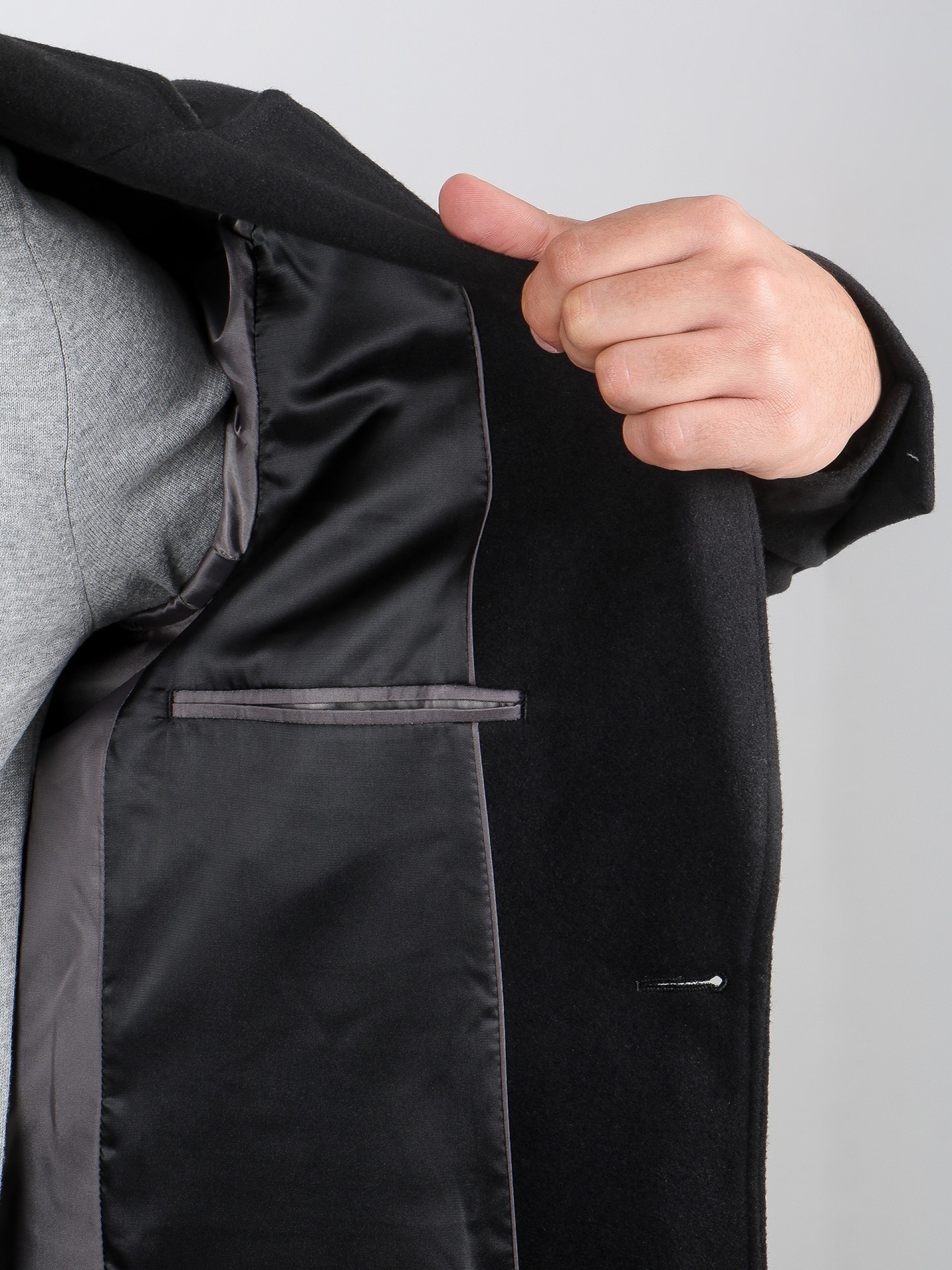 Sobretudo slim fit lapela clássica
