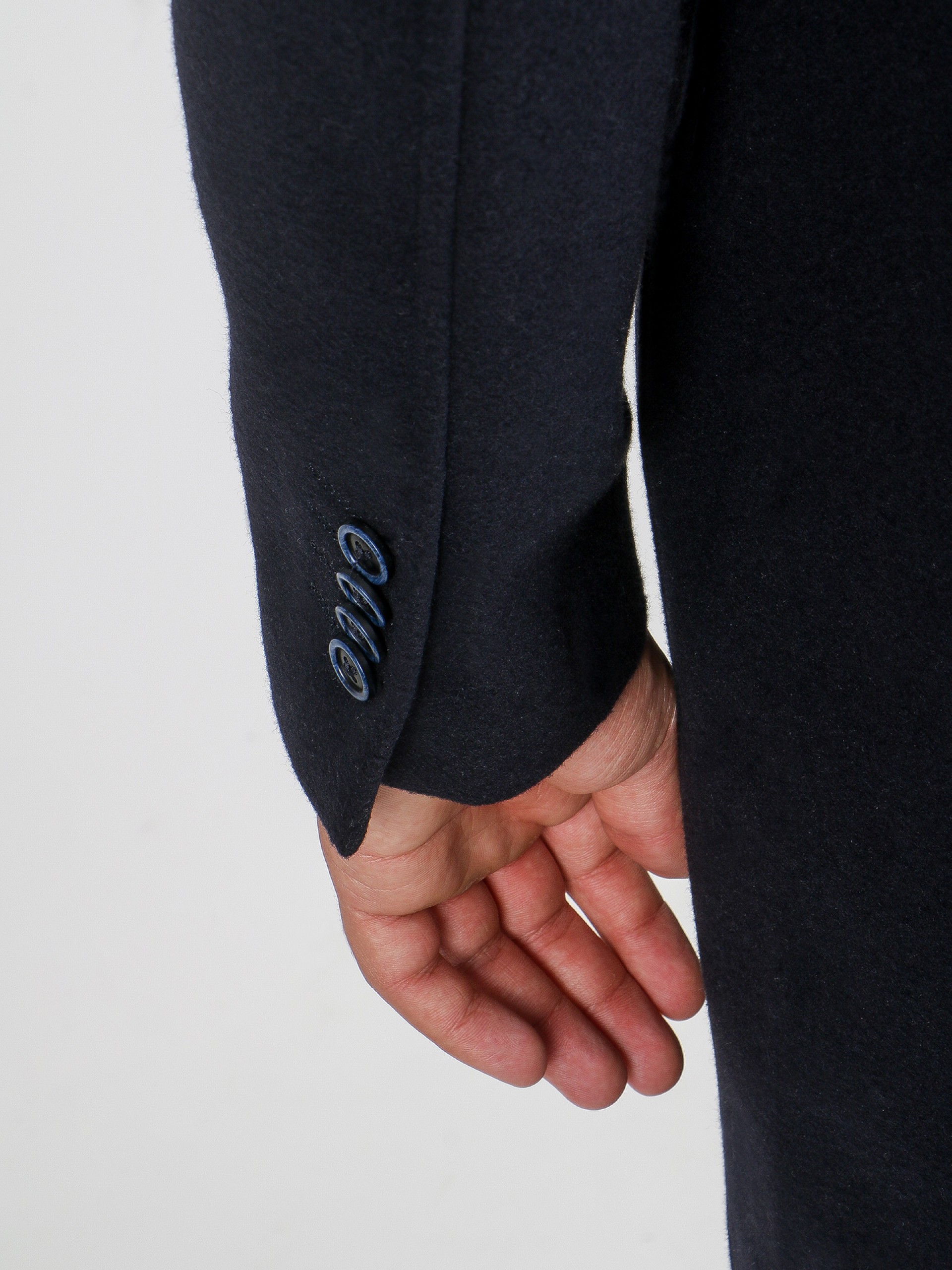 Sobretudo slim fit lapela clássica
