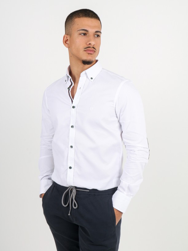 Micro structured shirt with elbow pads