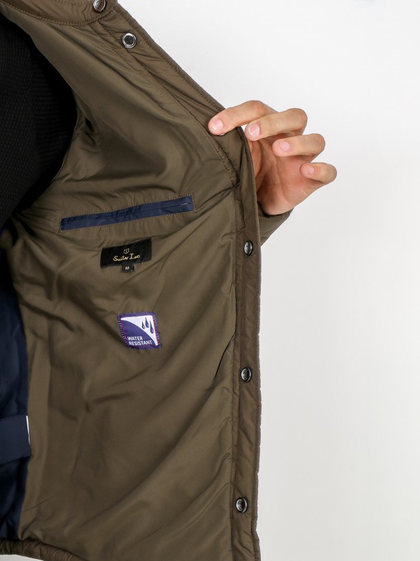 Technical jacket with chest pockets