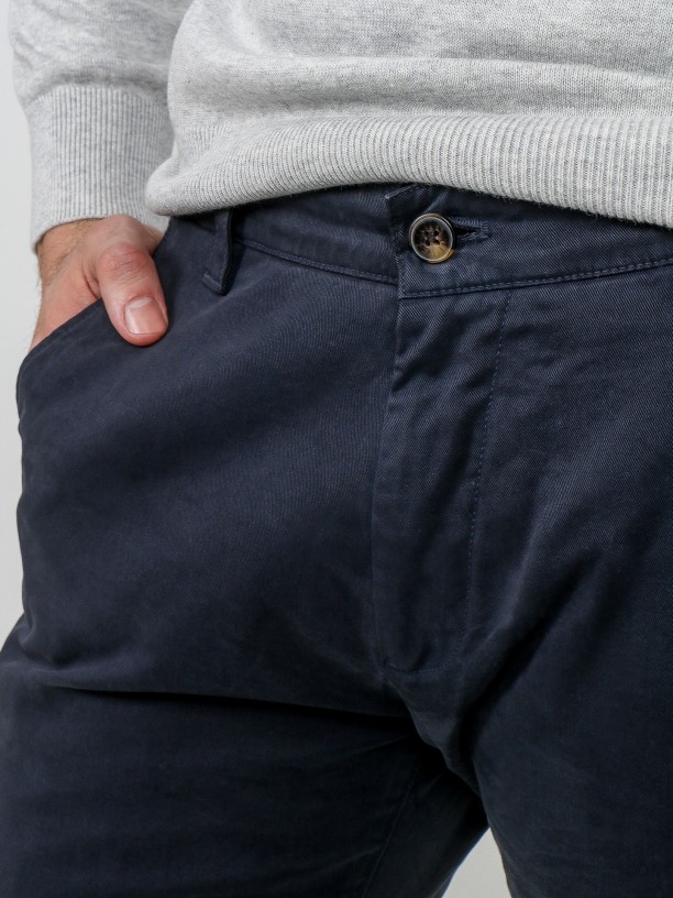 Pantalones chino slim fit algodón elástico
