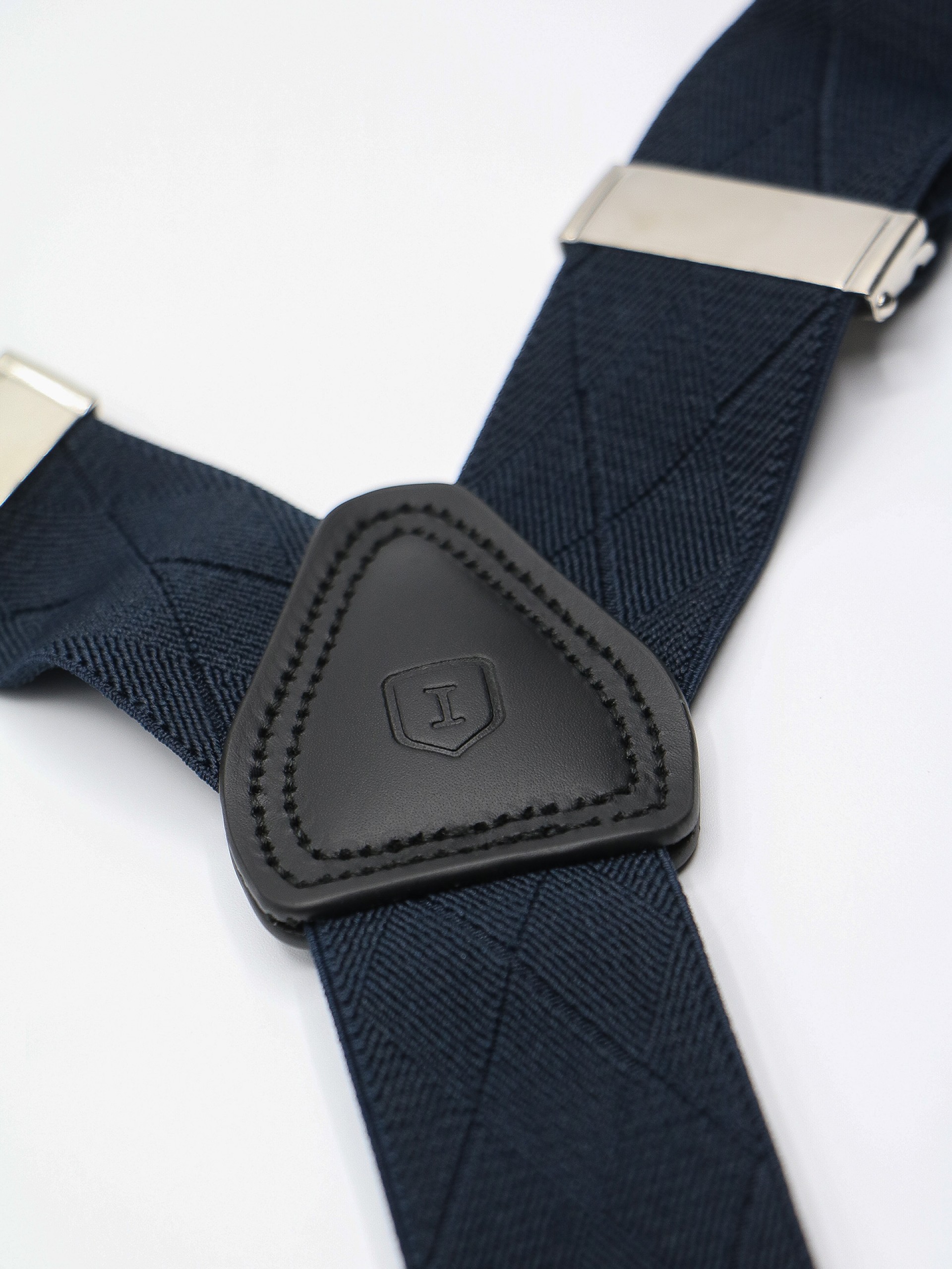 Tirante con estampado ligero