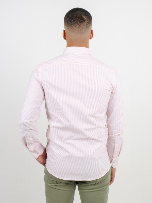 Camisa oxford de algodão às riscas Camisa oxford de algodão às riscas
