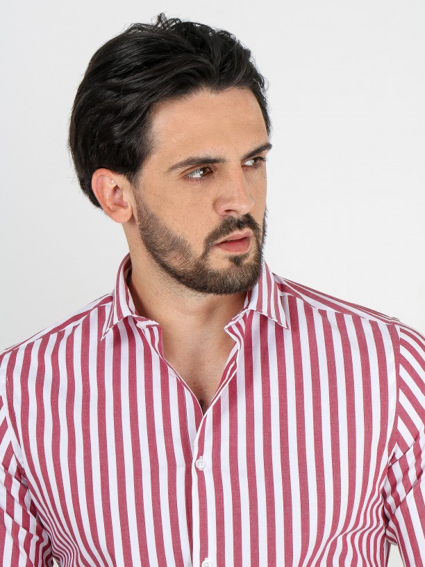 Camisa estampado rayas cuello italiano