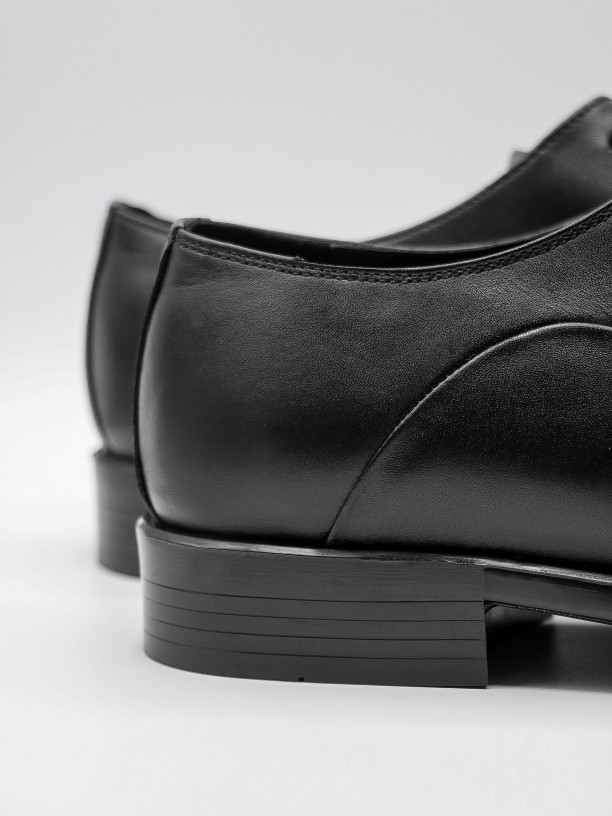 Sapato elegante oxford em pele Sapato elegante oxford em pele