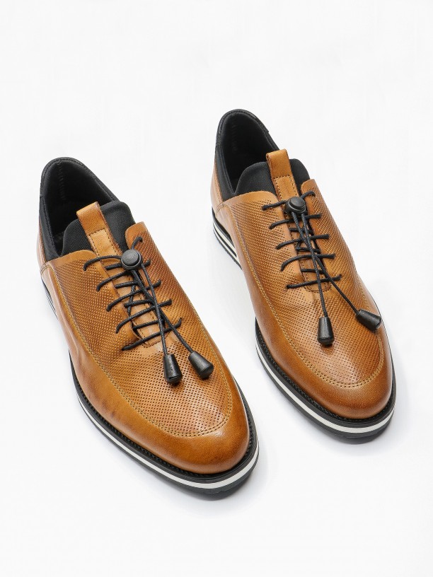 Leather casual shoes