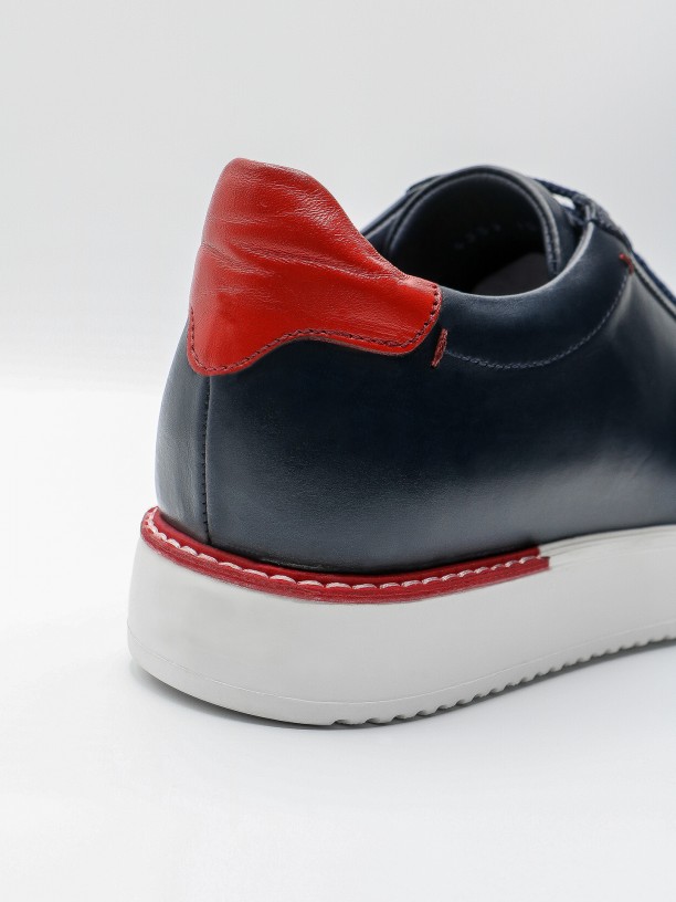 Leather sneakers with detail on heel Leather sneakers with detail on heel