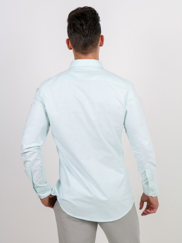 Camisa de algodón con bordado Camisa de algodón con bordado