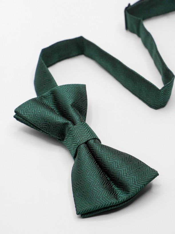 Pattern bow tie