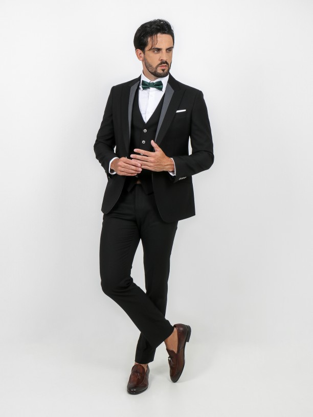 Slim fit ceremonial suit with waistcoat