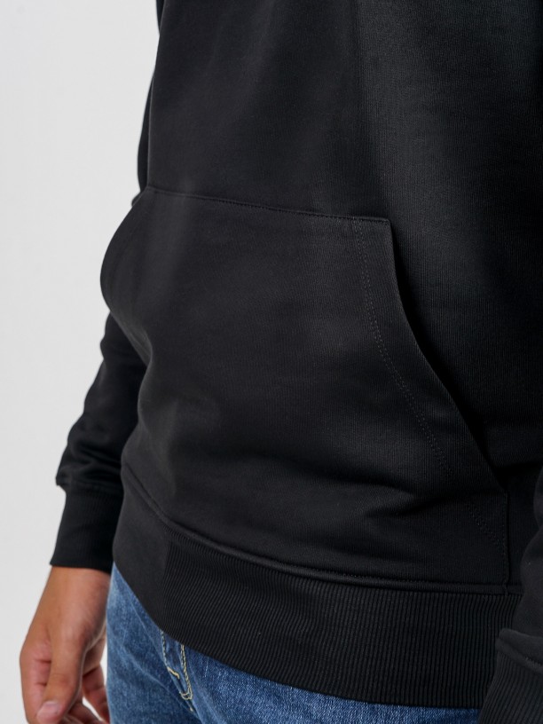 Sweatshirt de algodão com capuz Sweatshirt de algodão com capuz