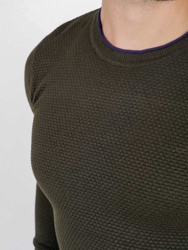Structured knit sweater with contrast detail Structured knit sweater with contrast detail