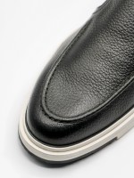 Mocassin casual em pele