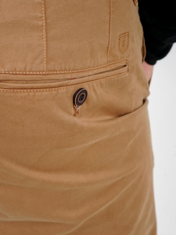 Slim fit elastic cotton chino trousers Slim fit elastic cotton chino trousers