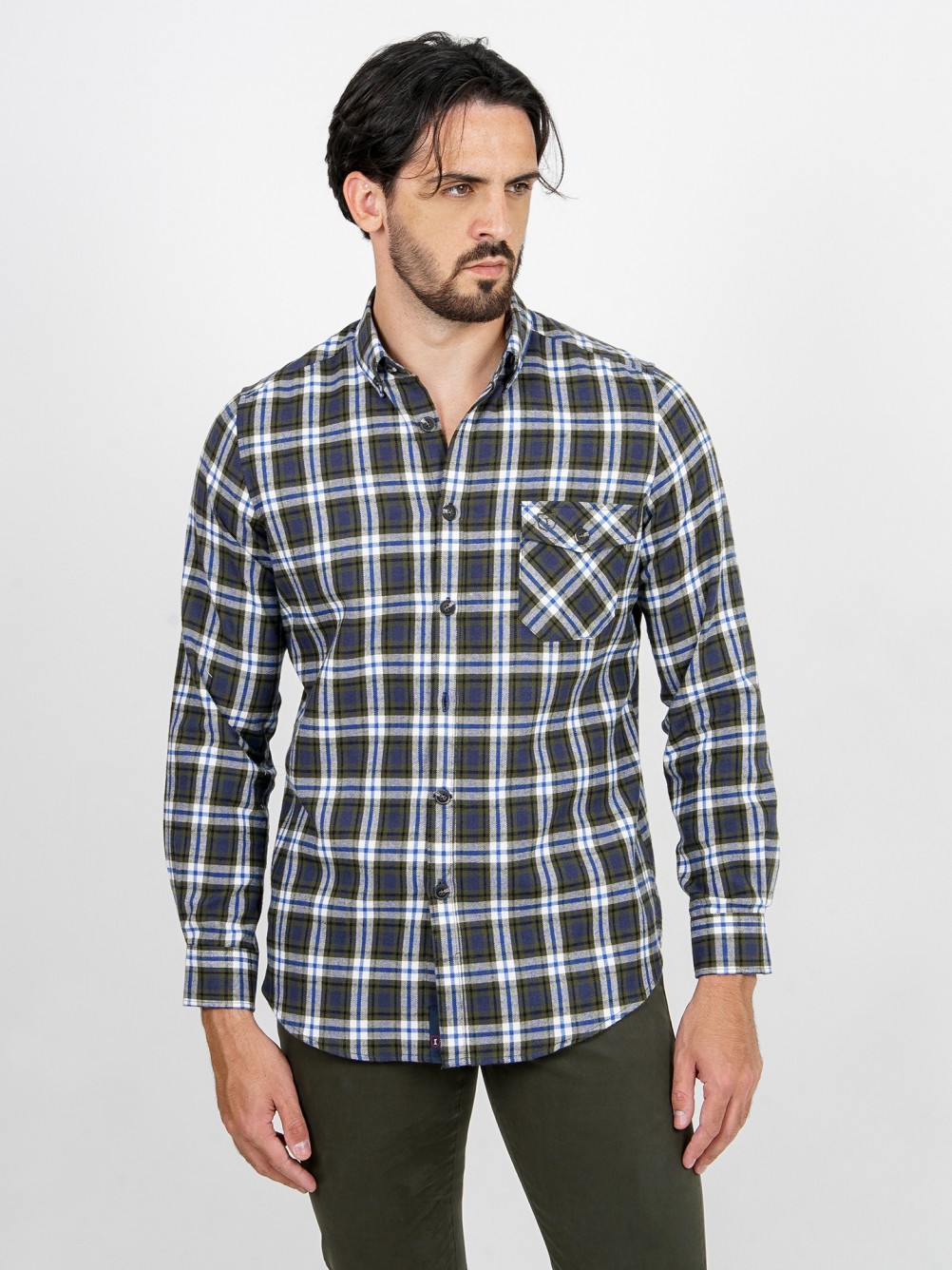 Camisa padrão xadrez com bolso
