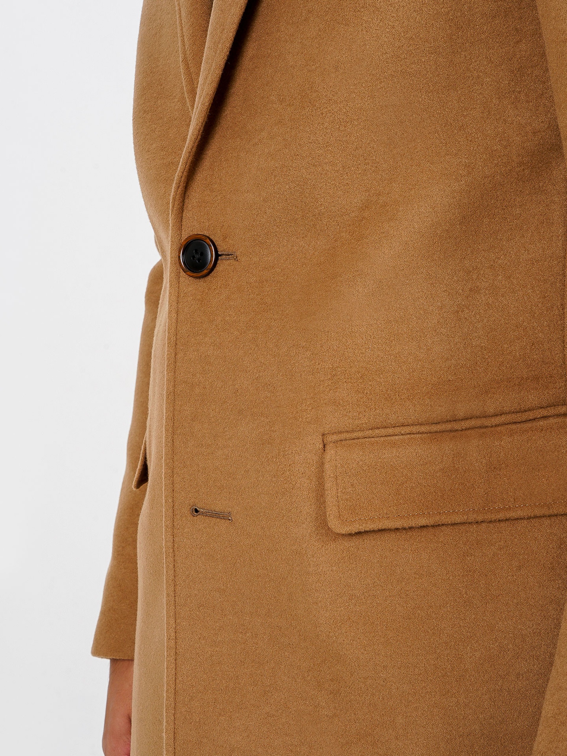 Sobretudo slim fit lapela clássica