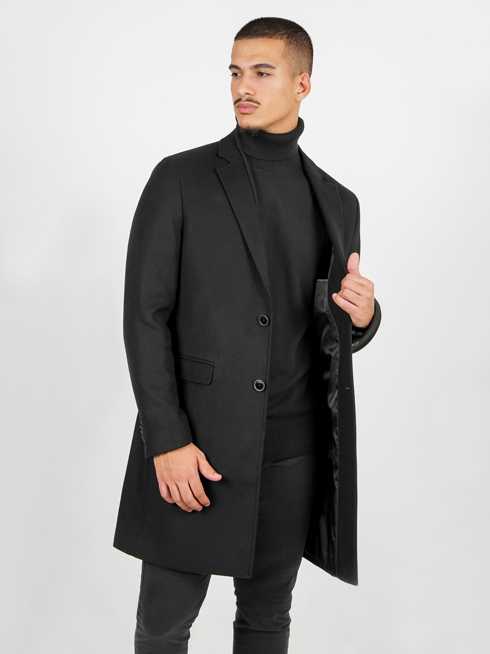 Sobretudo slim fit lapela clássica