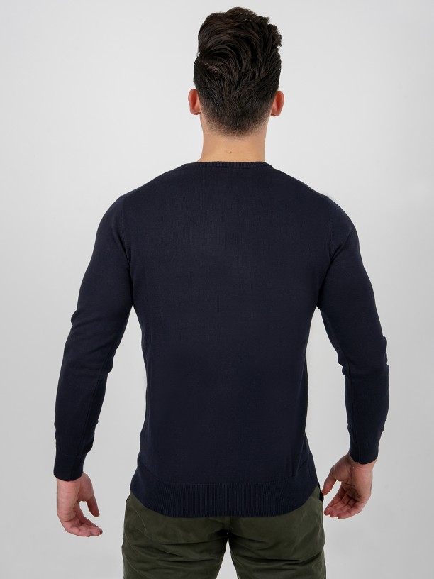 Round-collar cotton sweater Round-collar cotton sweater