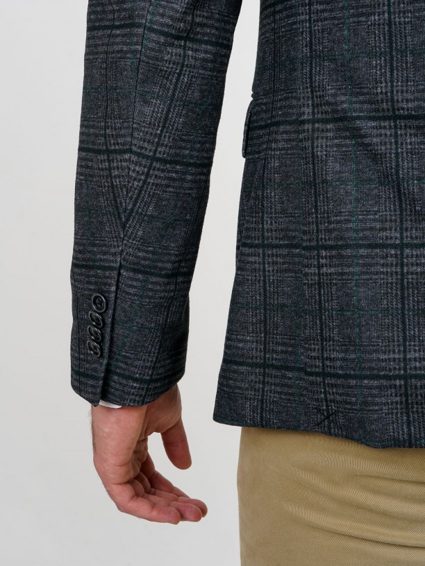 Plaid pattern blazer
