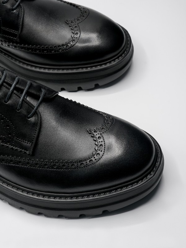 Sapato elegante de pele picado sola ultraleve Sapato elegante de pele picado sola ultraleve