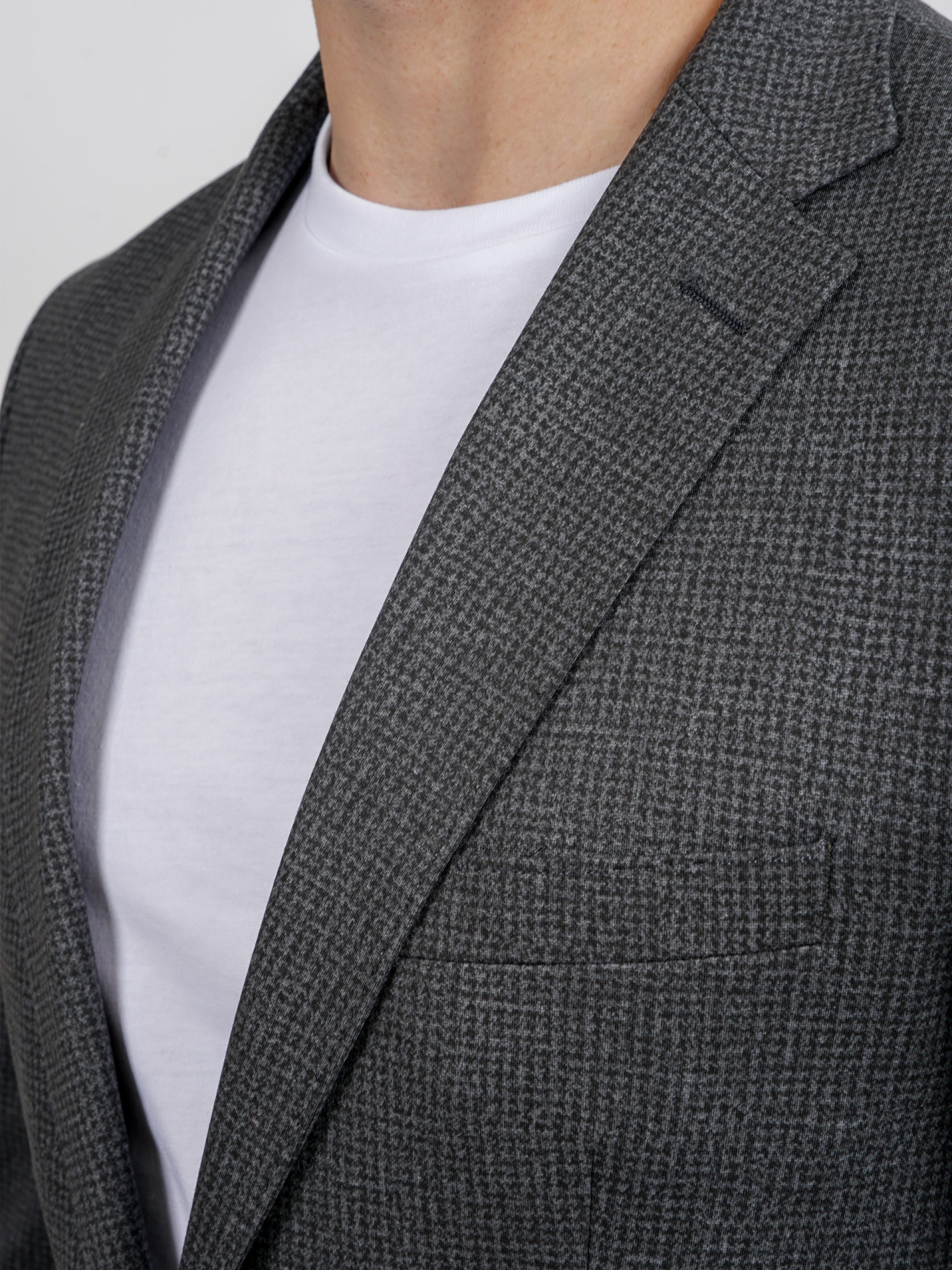 Traje elástico slim fit micro estampado