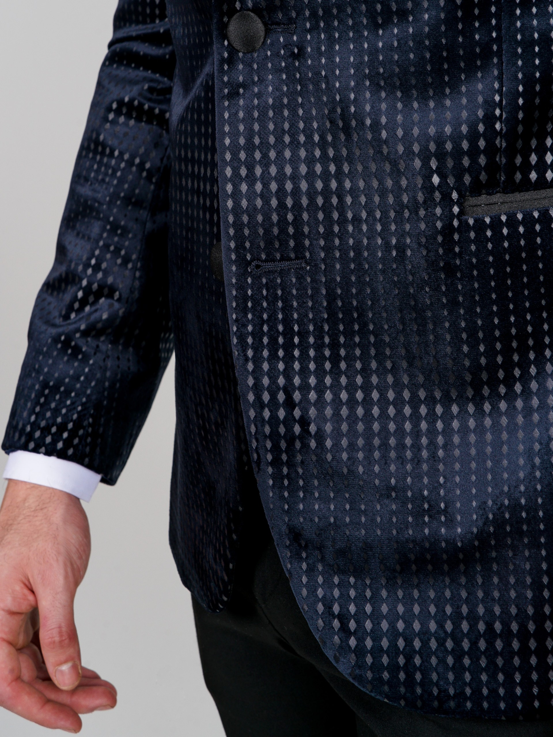 Blazer de veludo slim fit com padrão