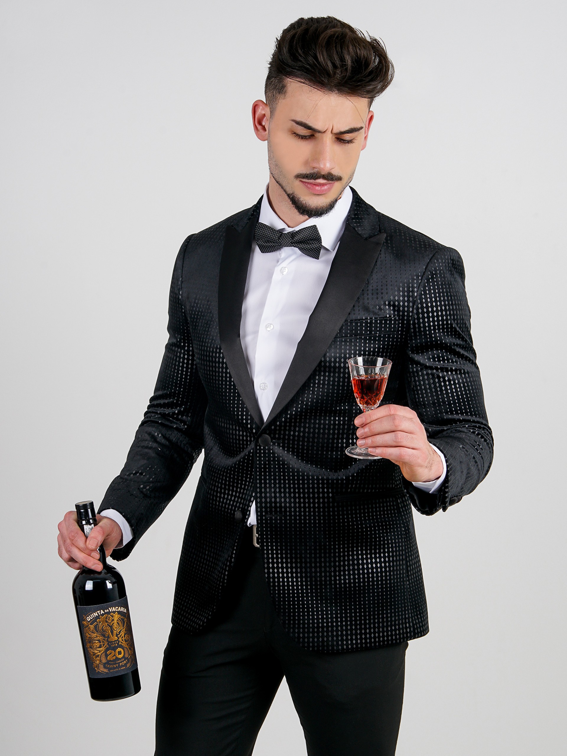 Blazer de veludo slim fit com padrão