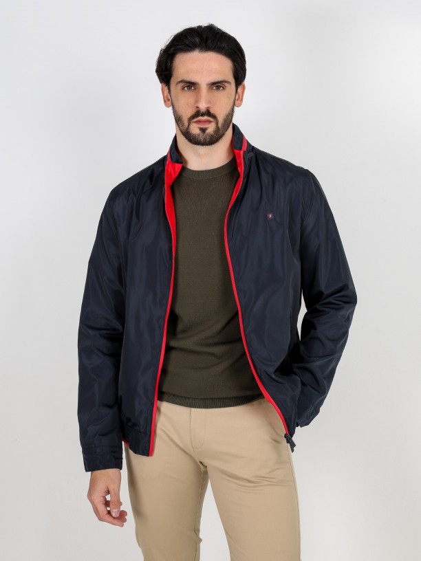 Lightweight technical jacket with contrasting lining